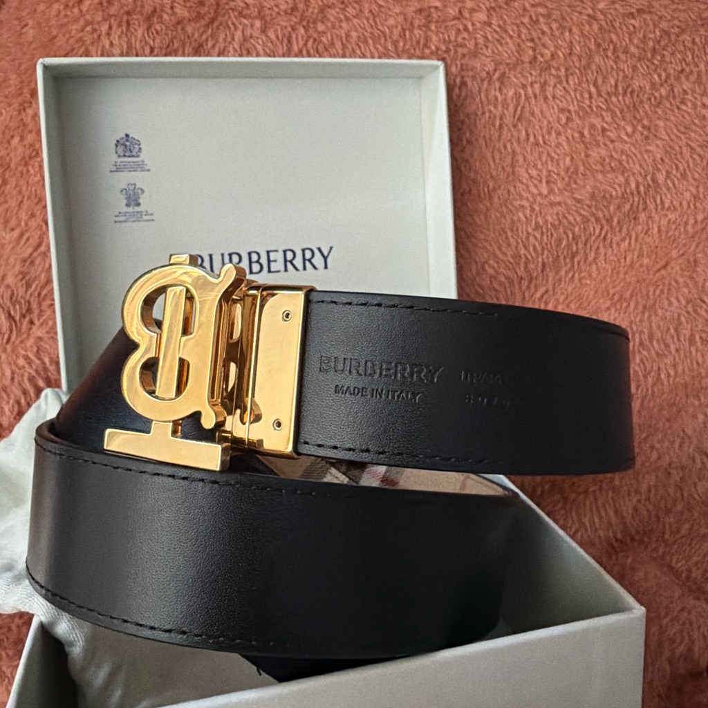 Burberry Black Leather Belt With Gold Monogram Buckle